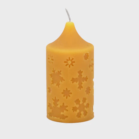 Beeswax - Small Snowflake Pillar